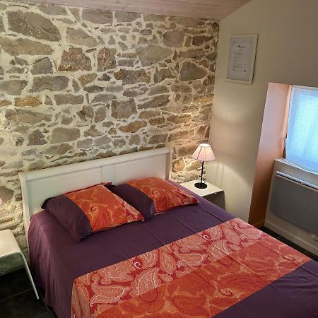 La Forestiere Pigeonnier Monclar-de-Quercy Εξωτερικό φωτογραφία