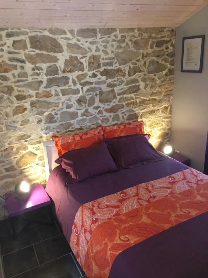 La Forestiere Pigeonnier Monclar-de-Quercy Εξωτερικό φωτογραφία
